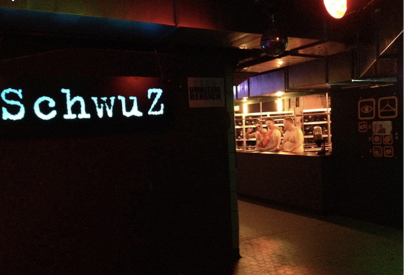 PS_B_Schwuz_Eingang